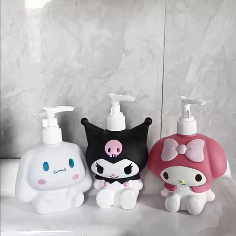 Hello Kitty Kuromi shower gel and shampoo dispenser, including shampoo, shower gel, body lotion, and