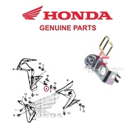 Stay RH Under Cover ( 64341-K56-N10 ) RS150R V1 V2 V3 & RS-X V1 V2 💯 Honda Original