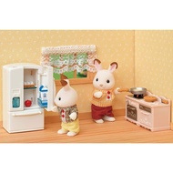 Direct From Japan Sylvanian Families Doll &amp; Furniture Set [Lots of Fun! Sylvanian Families Dollhouse Sylvanian Families Furniture Set [Playing with Lots of Fun!