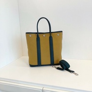 Hermes愛馬仕 Garden File28 豎版GP花園包 U刻 琥珀黃拼墨綠色