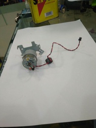 Nama barang : Dinamo PF Motor bawah printer Epson 
Untuk type printer L1110 L3110 L3150 L4150 L5190 L6190

kondisi Cabutan unit printer normal like new
garansi 1minggu