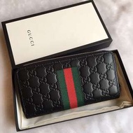 Gucci 黑色牛皮雙G壓紋紅綠線條ㄇ拉長夾