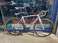 ASTER 鈧合車架，CARBON前叉，SHIMANO  SORA 18速变速器，4培林輪组，車架尺寸52‘’