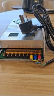 TRANSFORMER - Input 110/220V; Output 12V (no 17)