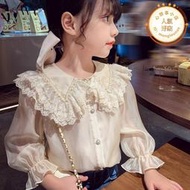 女童襯衫秋裝2023新款洋派兒童蕾絲娃娃領長袖襯衫女孩韓版內搭衣