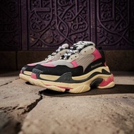 Balenciaga 女裝粉紅配老爹鞋