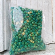 snackindi ( kacang polong hijau 250 gram ) kacang polong 250 g renyah dan gurih snack serba 5 ribuan