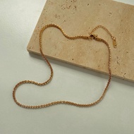 18k Gold Snowy Necklace