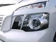 日本製造 TOYOTA 豐田 NOAH VOXY (70) AMS (アクティブモータリングスタイル) 燈眉裝飾 (未塗裝)
