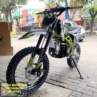 MOTOR MINI TRAIL 125CC PC MOTO RING 17/14 4TAK