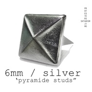 STUDS/SPIKE PYRAMID SILVER 6mm 100pcs (IMPORT)