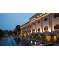Batam Grand I Hotel(I Hotel Nagoya) Free and Easy Package Includes Hotel Ferry Breakfast Land Transf