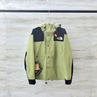 TNF 1990 Gore-Tex 防水透氣衝鋒衣 (香港發貨)