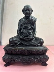 龍婆孔 2555 自身供奉