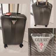 [CLEARANCES] Guess 20 inches Luggage, cabin sized, carbon Black color|Guess 20吋 行李箱 可登機 炭黑色 [拉杆箱 行李箱 喼 拉喼 旅行箱 旅行喼 行李 手拉車 手推車 購物車|luggage, cart, baggage, suitcase, carriage, trolley, travel, shopping cart]