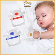 Wonderbaby Bear Wristband Teether Baby Silicone Anti-Eating Hand Glove Teether Safety Infant Chew Te