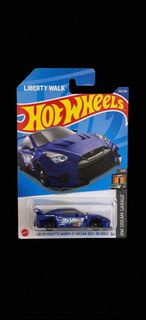 hot wheels  LB-SILHOUETTE WORKS GT NISSAN 35GT-RR VER 2  Liberty walk GTR R35 Hotwheels 1:64