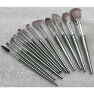 Yiba Selected 14 Pieces Makeup Brush Set Blush Foundation Eyebrow Lying Silkworm With Storage Bag < 