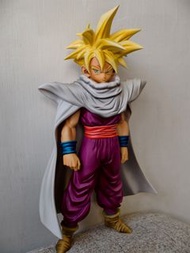 龍珠 悟飯 GK + 地台