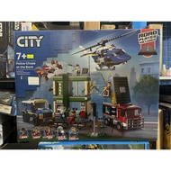 City 60317 Police Bank Assembly Toy 915 Pieces