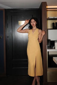 MIST OF RAIN - Jane Bridesmaid Dress สีเหลือง สีกรม สีเบจ สีเขียวทวีต (สีจริงดูได้ใน IG story ร้าน)