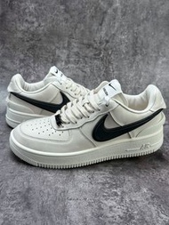 💥現貨💥 潮牌聯名人氣爆款百搭休閒板鞋 AMBUSH x Nike Air Force 1 Low | 經典奶白黑勾配色 | 男女情侶同款 | 氣墊緩震舒適耐磨|