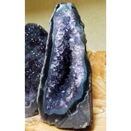 Amethyst geode/amethyst cave amethyst cave/amethyst cluster/amethyst cave/amethyst cluster