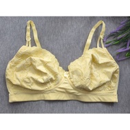 New Bra Size 40D No Underwire Foam (D16)