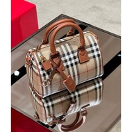 Burberry bbr Boston mini Boston Retro Ladies Bag Female Bag Burberry mini Boston Shoulder Bag Messen