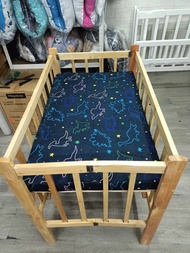 Adjustable Crib with Uratex foam