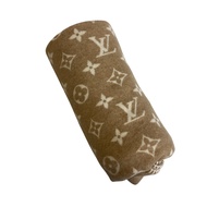 【二手】路易威登(LOUIS VUITTON)高級Neo Monogram毯式披肩 米色