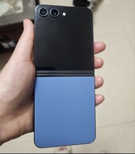 Samsung Galaxy Z Flip5 藍色 512GB 港行機 內屏有黑點