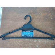 Plastic Cloth Hanger 2830 144pcs