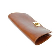 Posh Chestnut 手拿包 華麗的設計