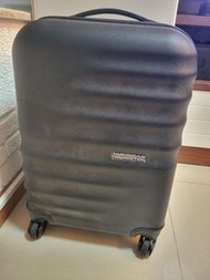 American Tourister 20吋 黑色 行李箱