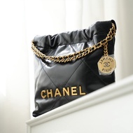 CHANEL 22 Mini Bag 仿舊金logo菱格縫線小牛皮斜背包(AS3980-黑)