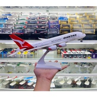 Australian Qantas Airbus A380 metal model, size 30cm long MB30011