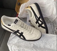 Tokuten Onitsuka Tiger