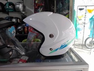 helm LTD GIX Sport SNI produk original berat 2kg