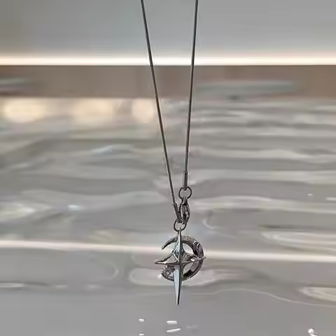 Fashion Star Pendant Galaxy Necklace for Women Men Egirls Y2K Cool Couples Necklace Clavicle Chain O