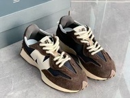 New Balance 327 白棕色