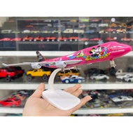 JAL Japan's Mickey Boeing B747 aircraft model size 20cm MB20105