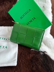 中古品 Bottega Veneta 寶緹嘉 綠色編織短銀包