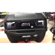 GIVI BOX B32 BOLD BLACK (B32NB)
