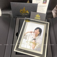 Taiwan Celebrity Sun Yanzi CSA Celebrity Signature License High-End Photo Frame Certification Certif