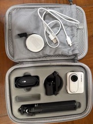 Insta360 GO 3 Action Camera Kit 連盒及掛頸磁石