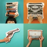 【復古系列抱枕】打字機 / 收音機 / 手槍 / 書