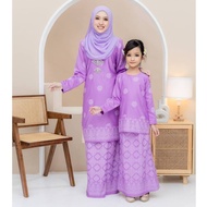 Baju Kurung Moden 「 Warna Lilac 」 Songket Bunga Tabur Printed Set Ibu Dan Anak - Light Purple - Lave