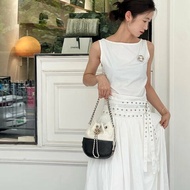 CHANEL 黑白拼色甲殼蟲流浪水桶包 22*22*1 98新配件保卡塵袋