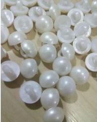 Kancing Baju Jamur polaris hias 144 pcs Diameter  13 mm - Putih Susu Hitam - Kancing Mutiara